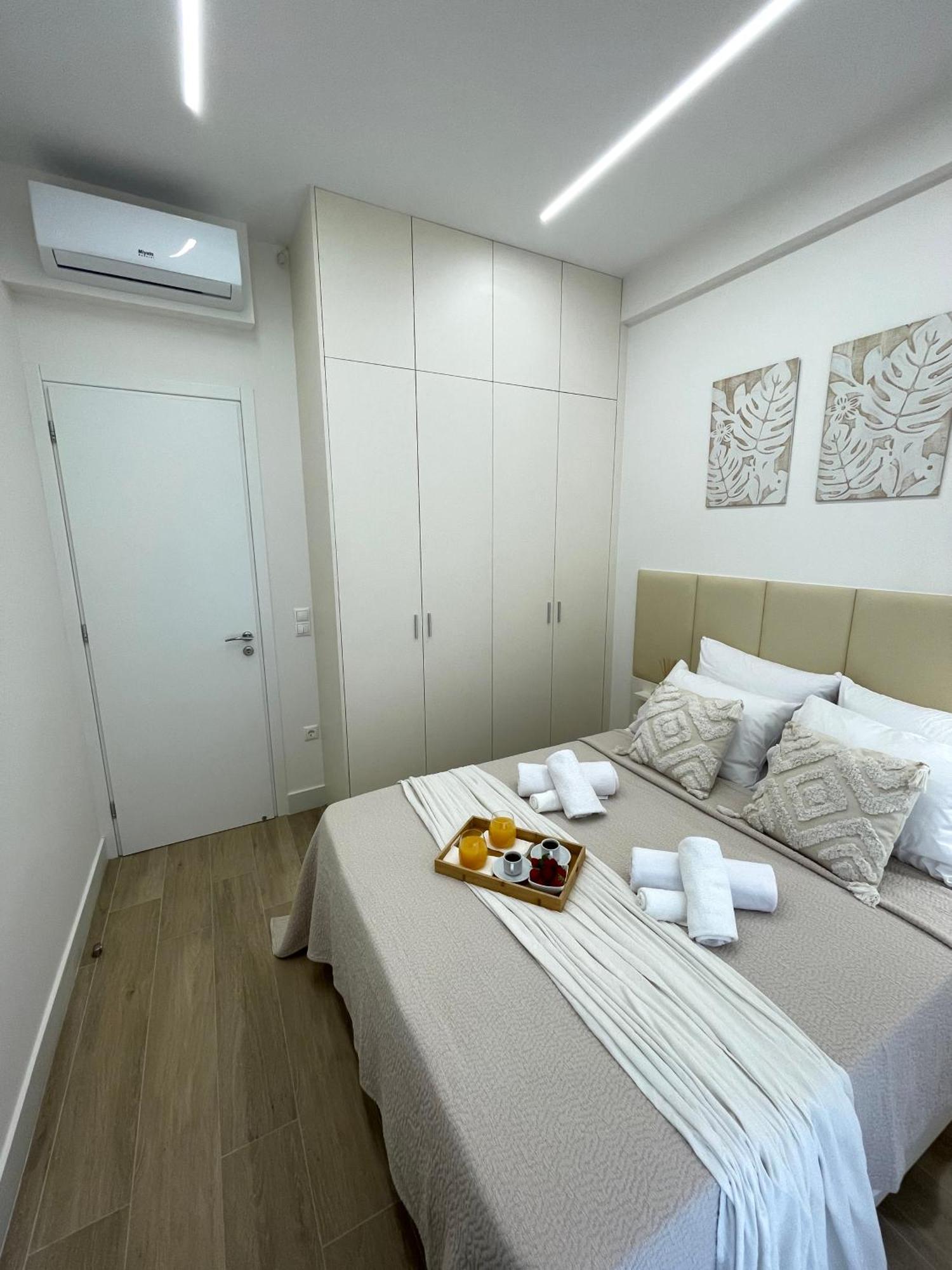 Aurora Apartment , In The Heart Of Atina Dış mekan fotoğraf