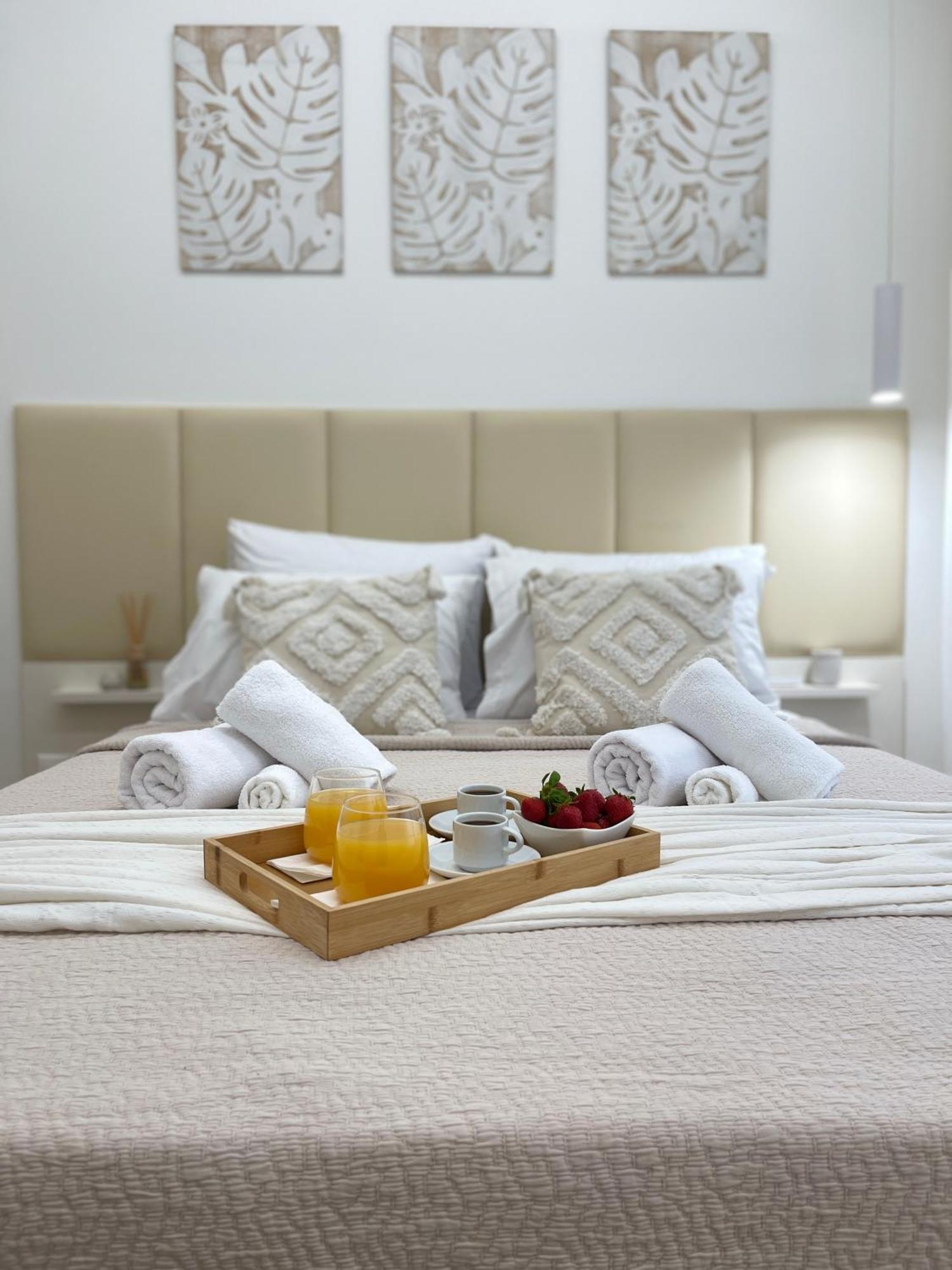 Aurora Apartment , In The Heart Of Atina Dış mekan fotoğraf