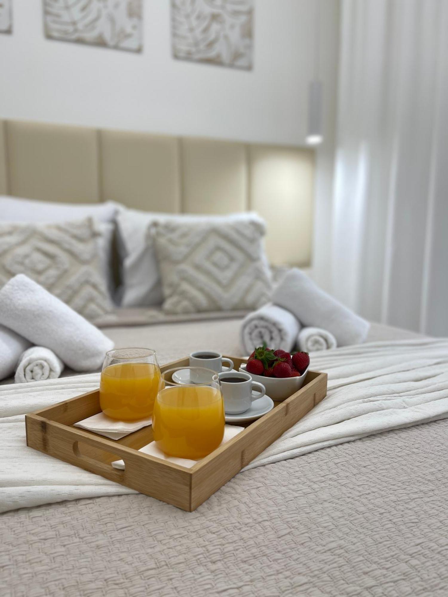 Aurora Apartment , In The Heart Of Atina Dış mekan fotoğraf